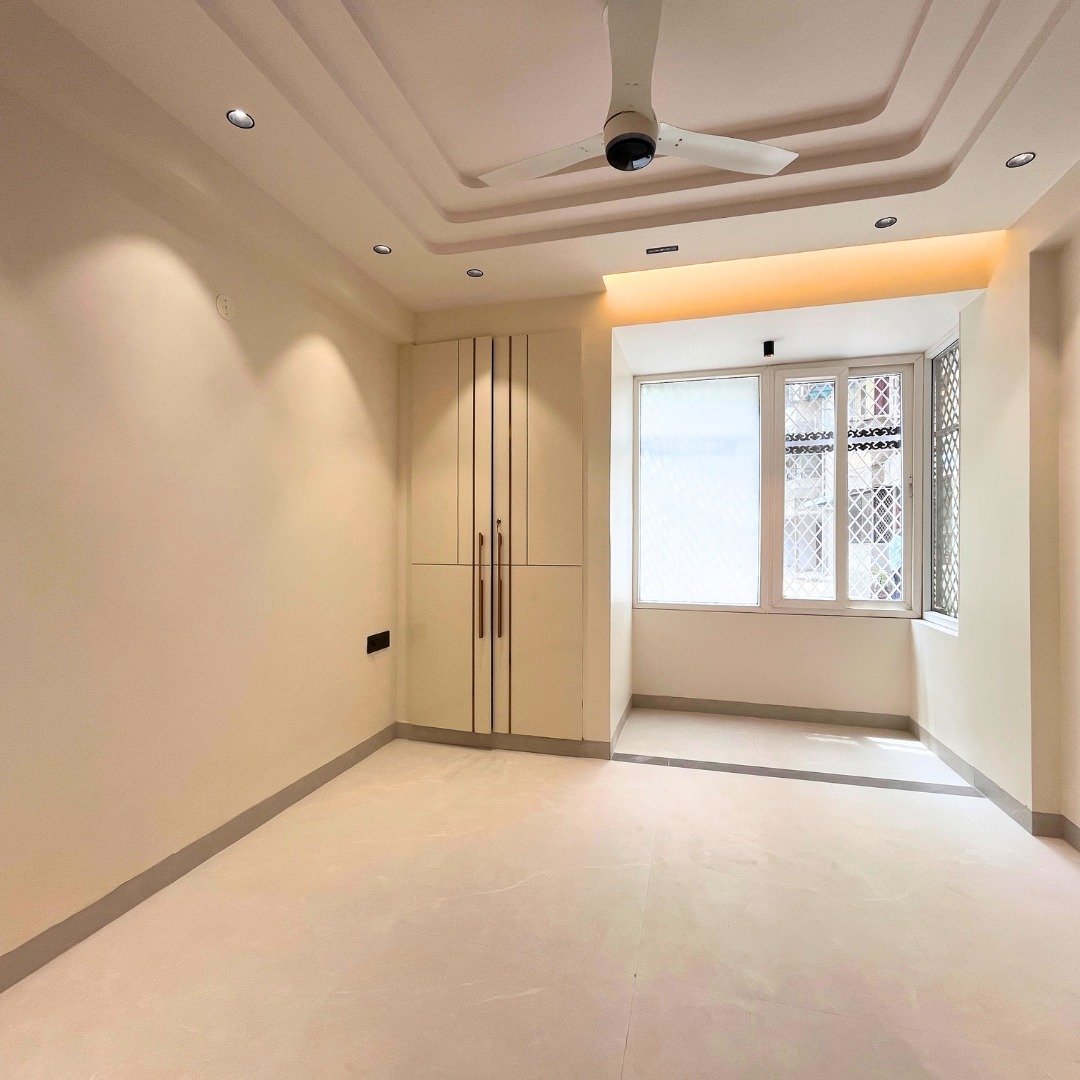 Buy 3 BHK Society Flats in Dwarka Today  | Society Flats for Sale in Dwarka Near Metro | Dwarka City Homes