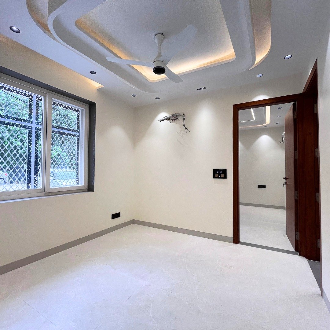 Buy 3 BHK Society Flats in Dwarka Today  | Society Flats for Sale in Dwarka Near Metro | Dwarka City Homes