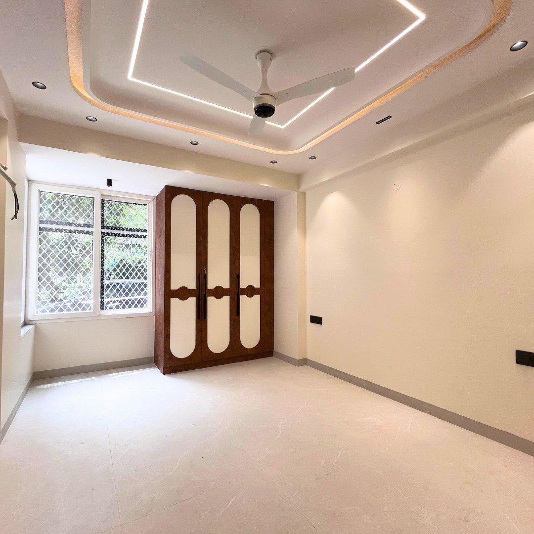 Buy 3 BHK Society Flats in Dwarka Today  | Society Flats for Sale in Dwarka Near Metro | Dwarka City Homes